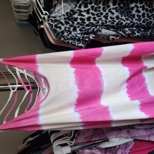 Pink and White Tie-Dye Sleeveless Top